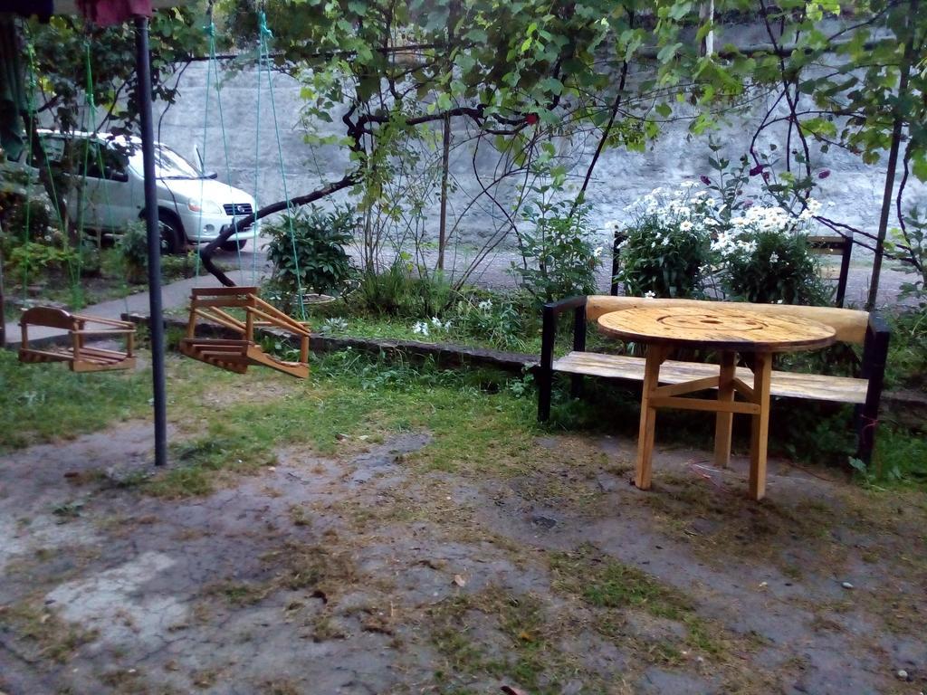 Borjomi Makvala'S Guest House Exterior photo