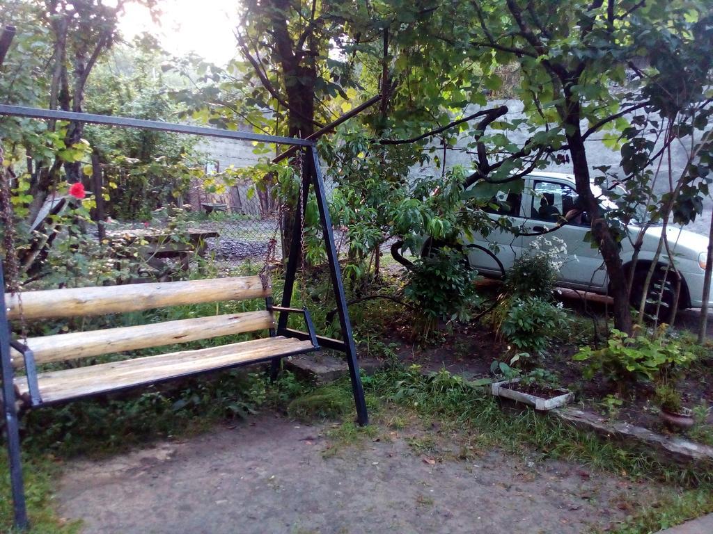 Borjomi Makvala'S Guest House Exterior photo