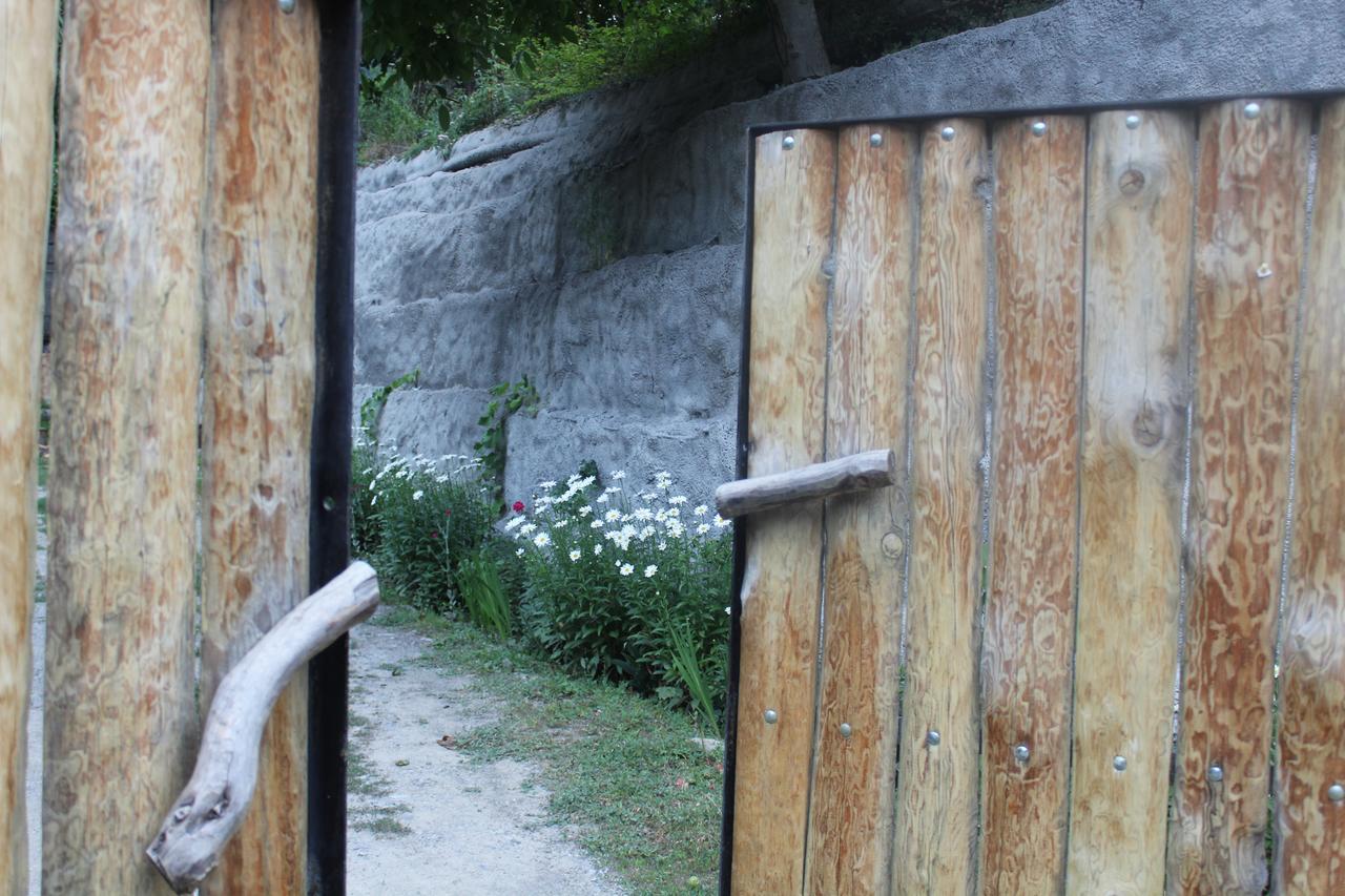 Borjomi Makvala'S Guest House Exterior photo