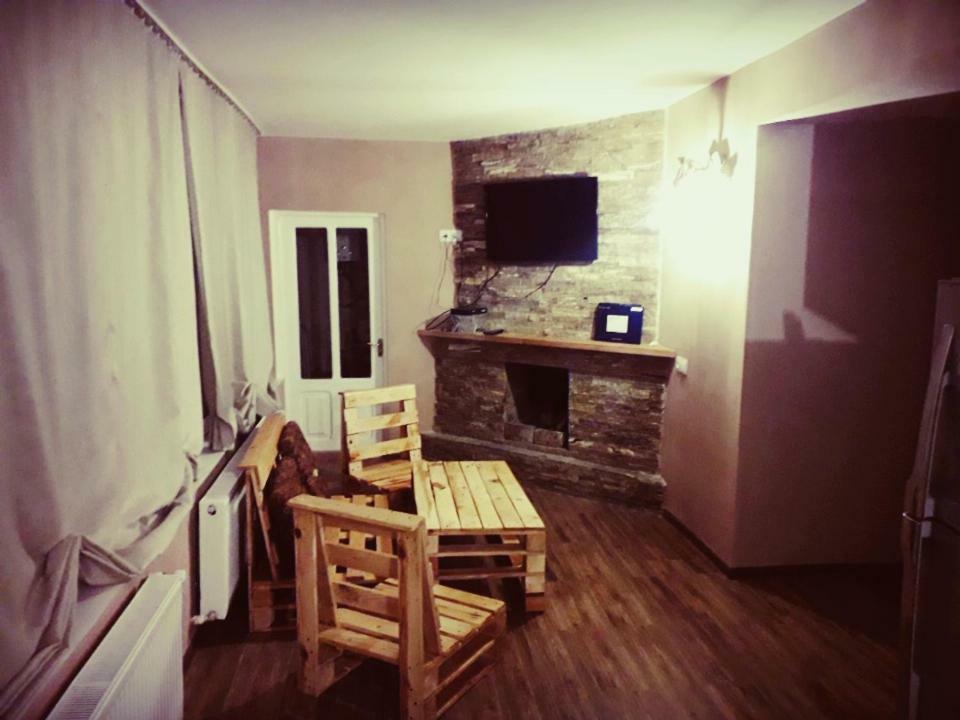 Borjomi Makvala'S Guest House Exterior photo